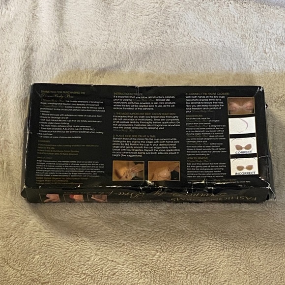 Fashion Forms Nu Bra Divine Body Bra Silicone Adhesive Cups Size B Nude NWT - Picture 2 of 7